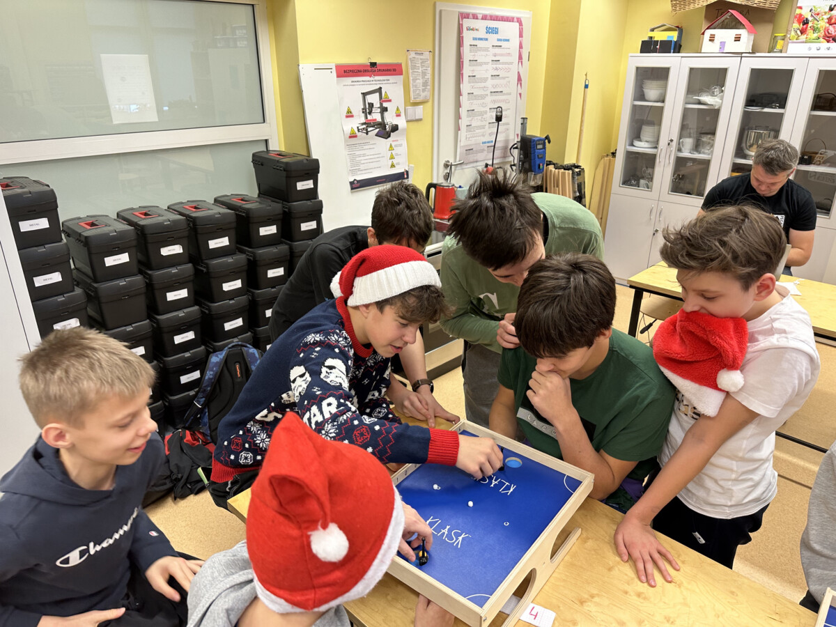 Grajkonik w twojej szkole